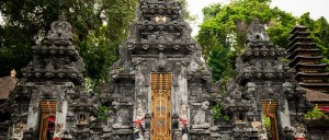 Pura Goa Lawah