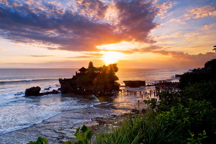 sunset tanah lot bali