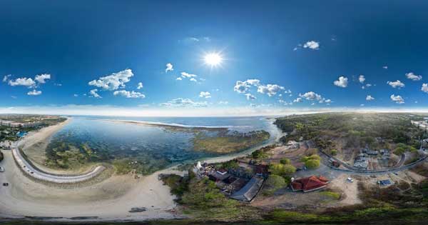 Pemandangan Pantai Geger Nusa Dua