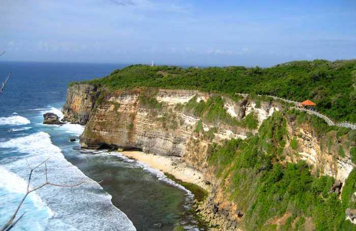tebing uluwatu