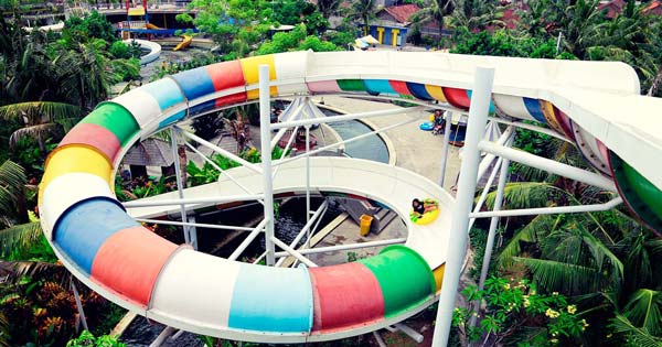 speed spiral slider Circus Waterpark Bali