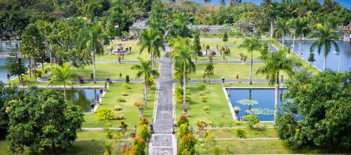 Taman Ujung Karangasem Bali - Harga Tiket Masuk & Keunikan Arsitektur