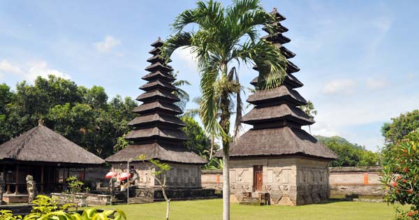 Tempat Wisata di Klungkung: Eksplorasi 15 Destinasi Menawan