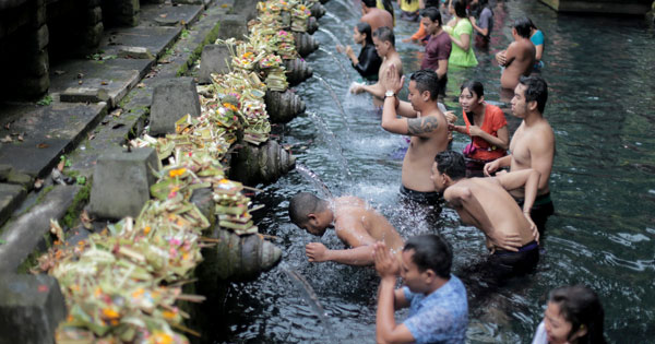 Pura Tirta Empul Tampak Siring Bali