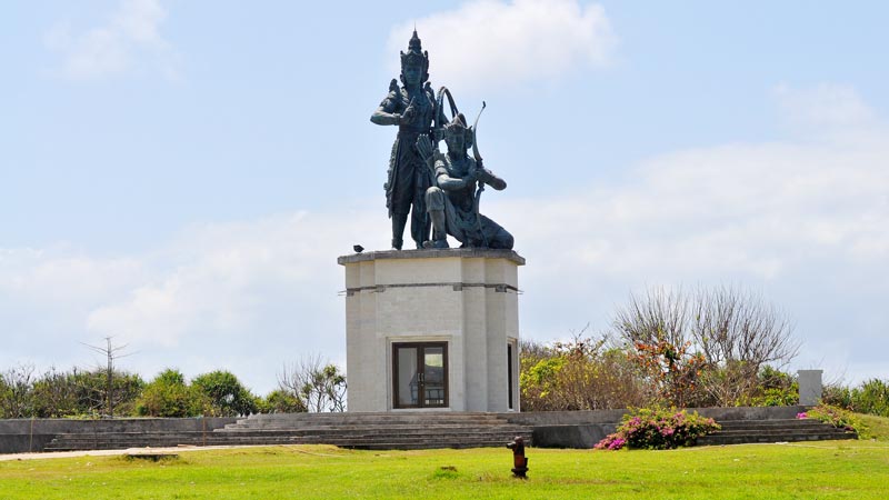 Daya Tarik Nusa Dua Bali