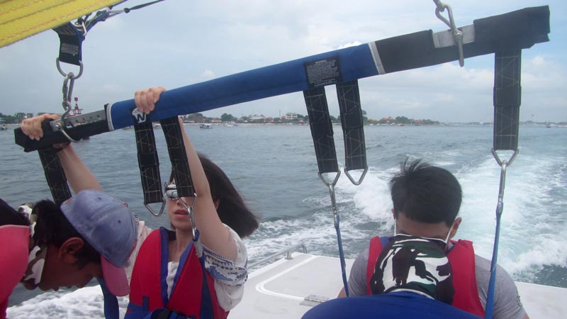 Bali Parasailing Adventure - Itinerary Honeymoon 4 Hari