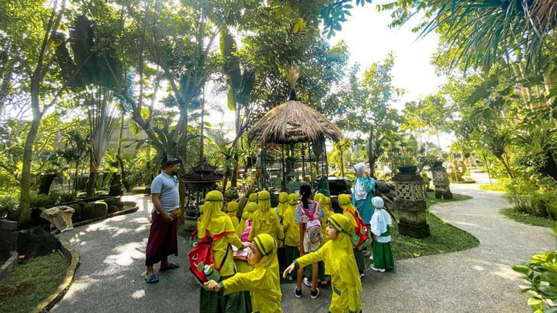 Kemenuh Butterfly Park Tempat Liburan Keluarga