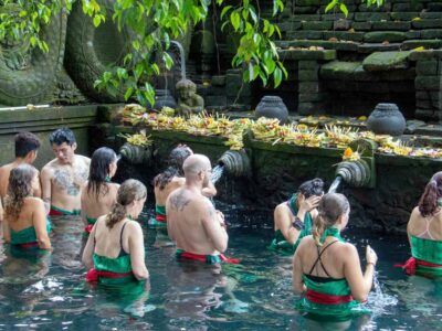 Pura Tirta Empul Tampak Siring