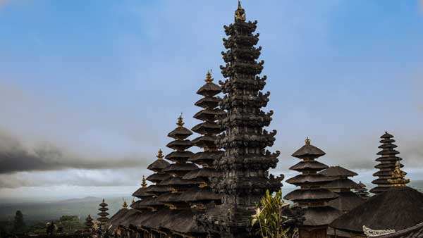 Pura Besakih - Paket Tour Di Bali 6 Hari