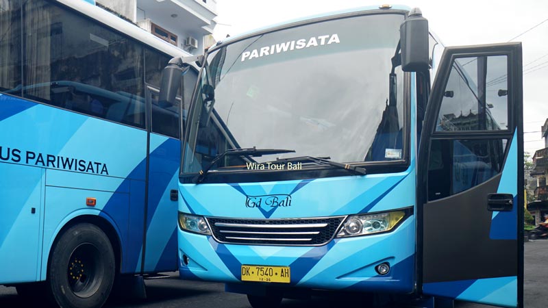 Bus Pariwisata 35 Seat