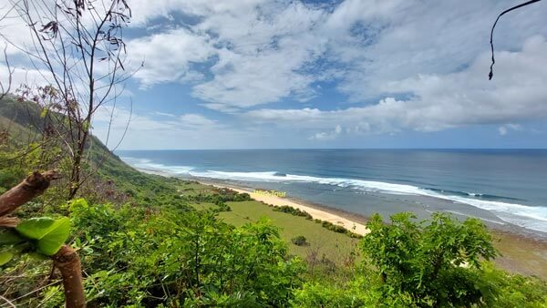 Pemandangan Nyang Nyang Beach Uluwatu