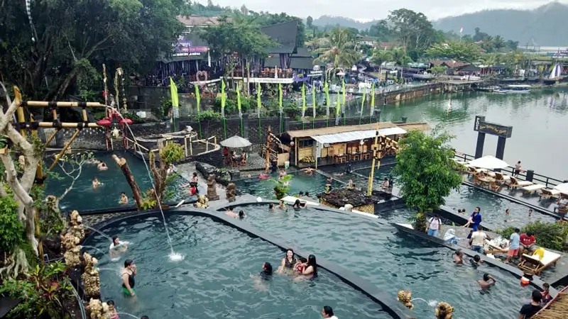 Kolam Air Panas Batur Natural Hot Spring Kintamani