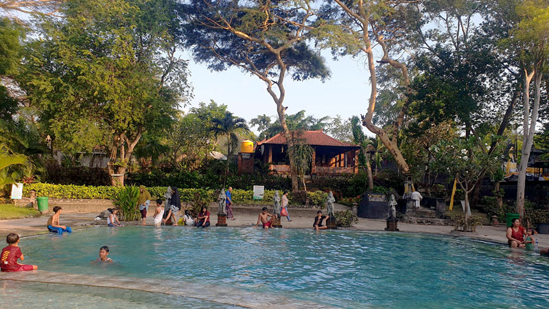 Kolam Banyuwedang Hot Spring Bali