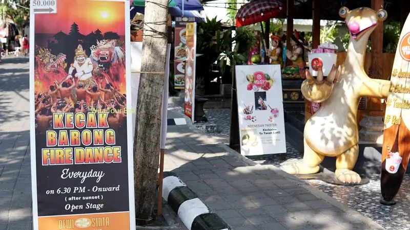 Poster pertunjukan Tari Kecak di Tanah Lot