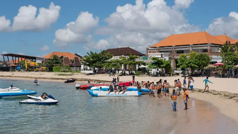 Water sports pagi di Tanjung Benoa, ramah keluarga