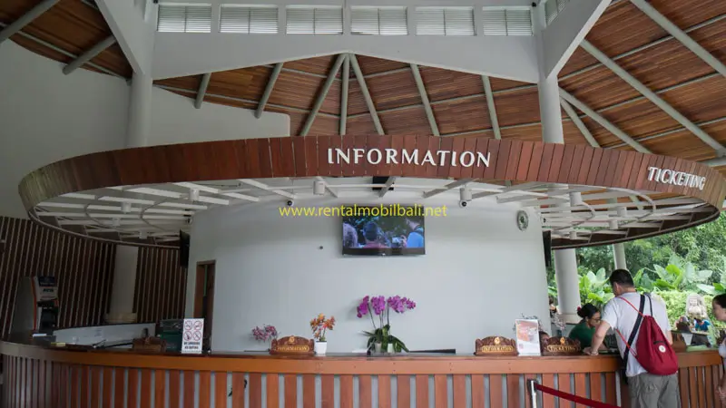 Loket tiket Monkey Forest Ubud di area information dan ticketing